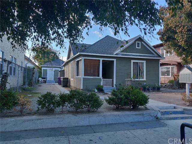 435 Daisy Avenue - Photo 1