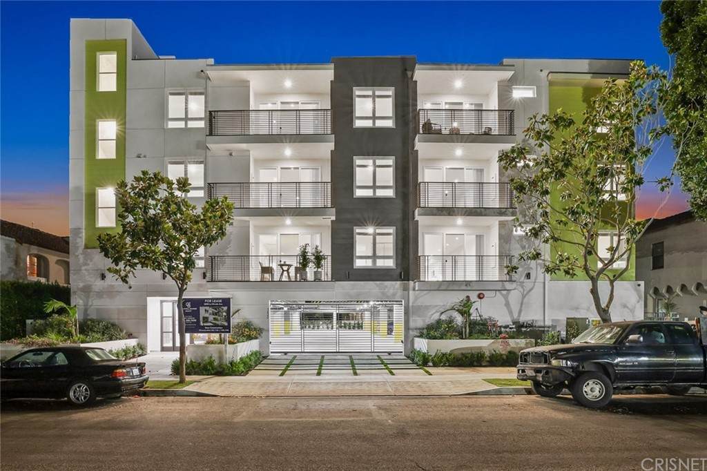 5820 La Mirada Avenue - Photo 1