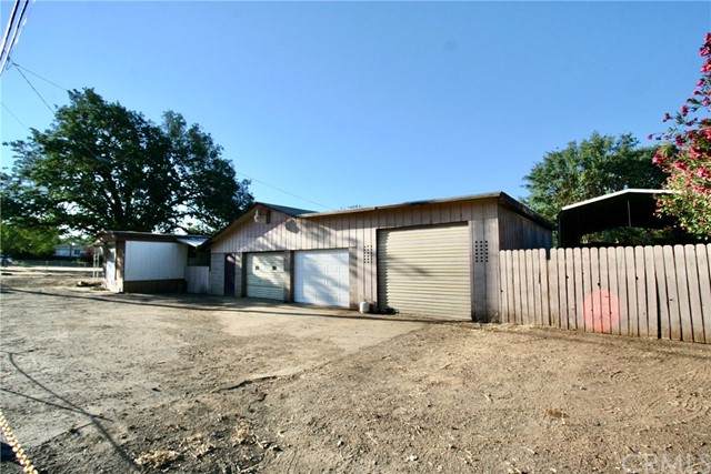 15843 40th Avenue - Photo 1