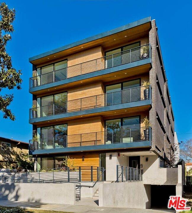 820 Sherbourne Drive - Photo 1