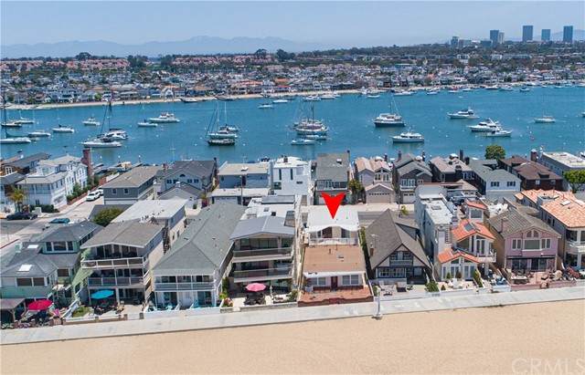 1011 Balboa Boulevard - Photo 1