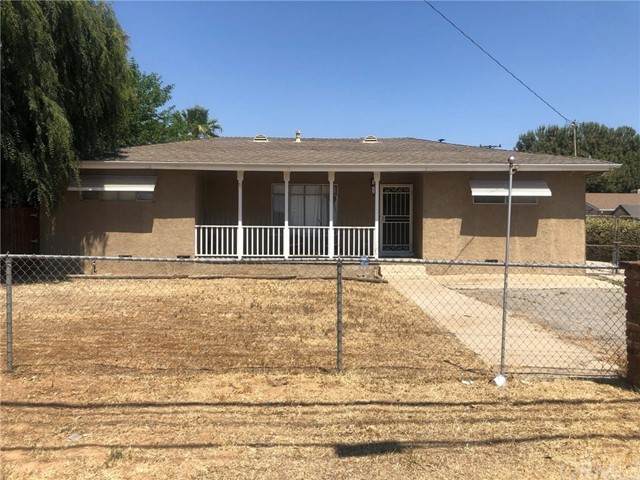 13615 5th Street - Photo 1
