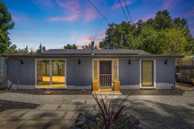 190 Madrona Way - Photo 1