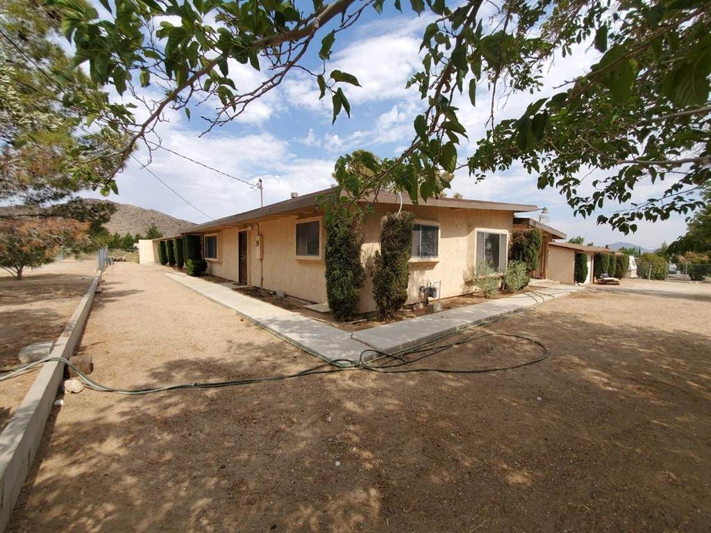 9112 Mesa Road - Photo 1