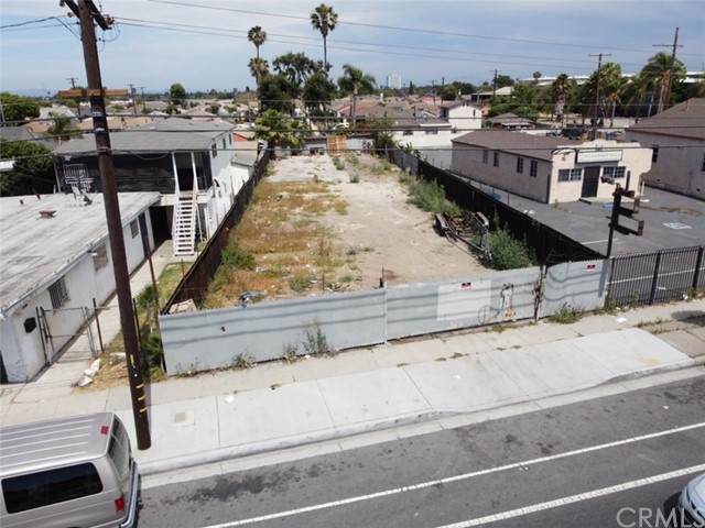 306 Central Avenue - Photo 1