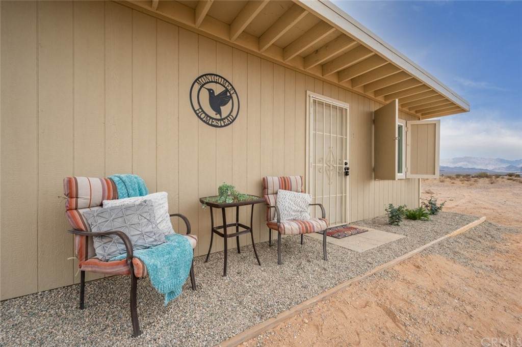 218 Pioneer Road - Photo 1