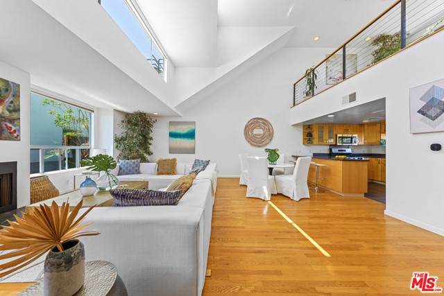 2432 7Th Street - Photo 1
