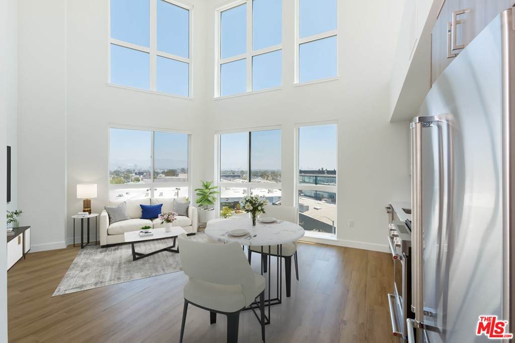 8809 Washington Boulevard - Photo 1