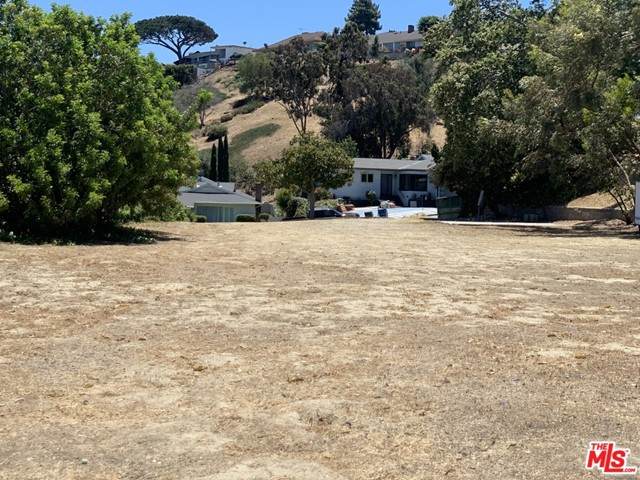 5245 Veronica Street - Photo 1