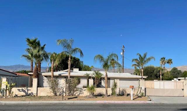 74345 De Anza Way - Photo 1