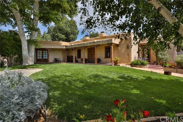 1615 Halsey Street - Photo 1
