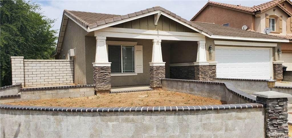 3224 Saguaro Lane - Photo 1