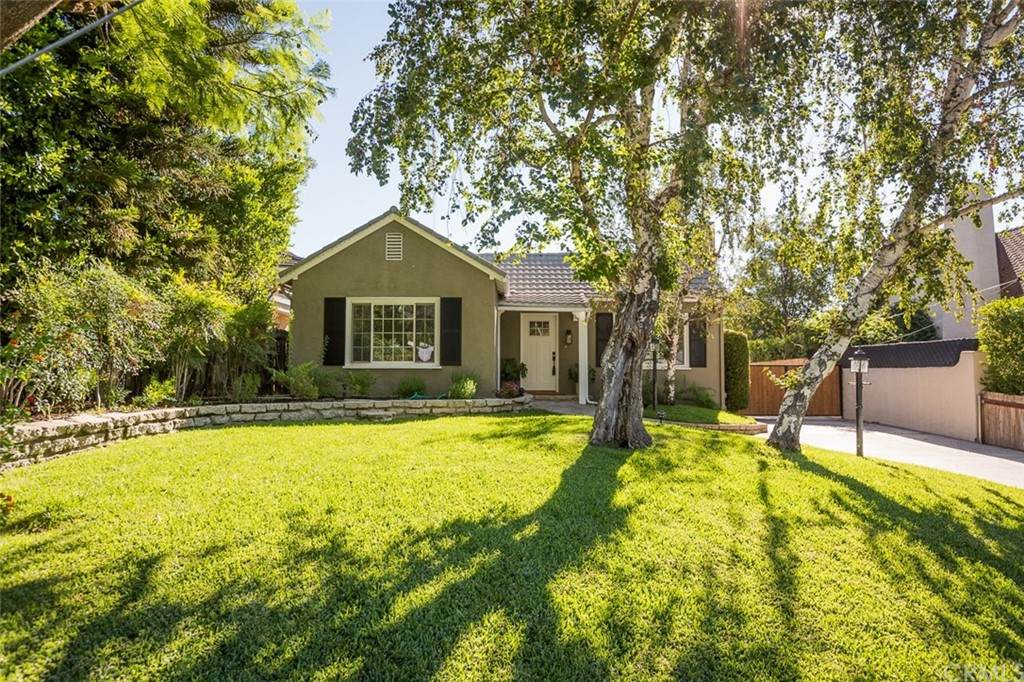 4724 La Canada Boulevard - Photo 1
