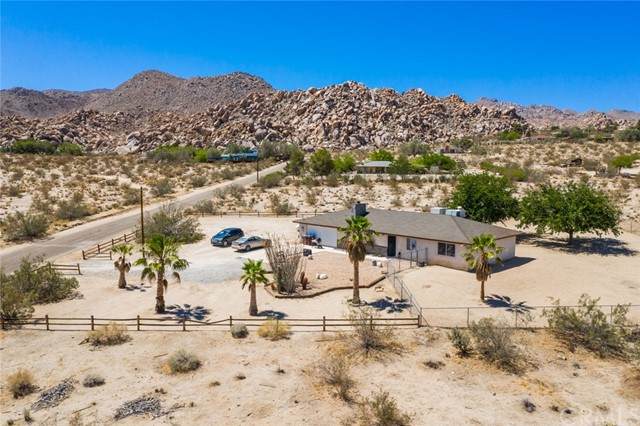 6992 Sierra Avenue - Photo 1