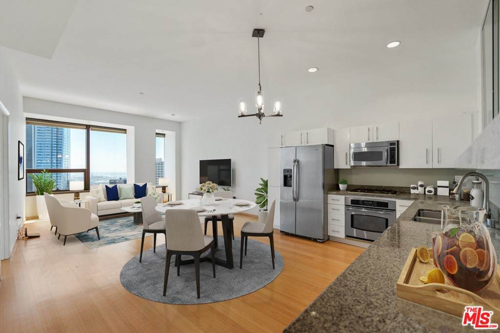 1100 Wilshire Boulevard - Photo 1