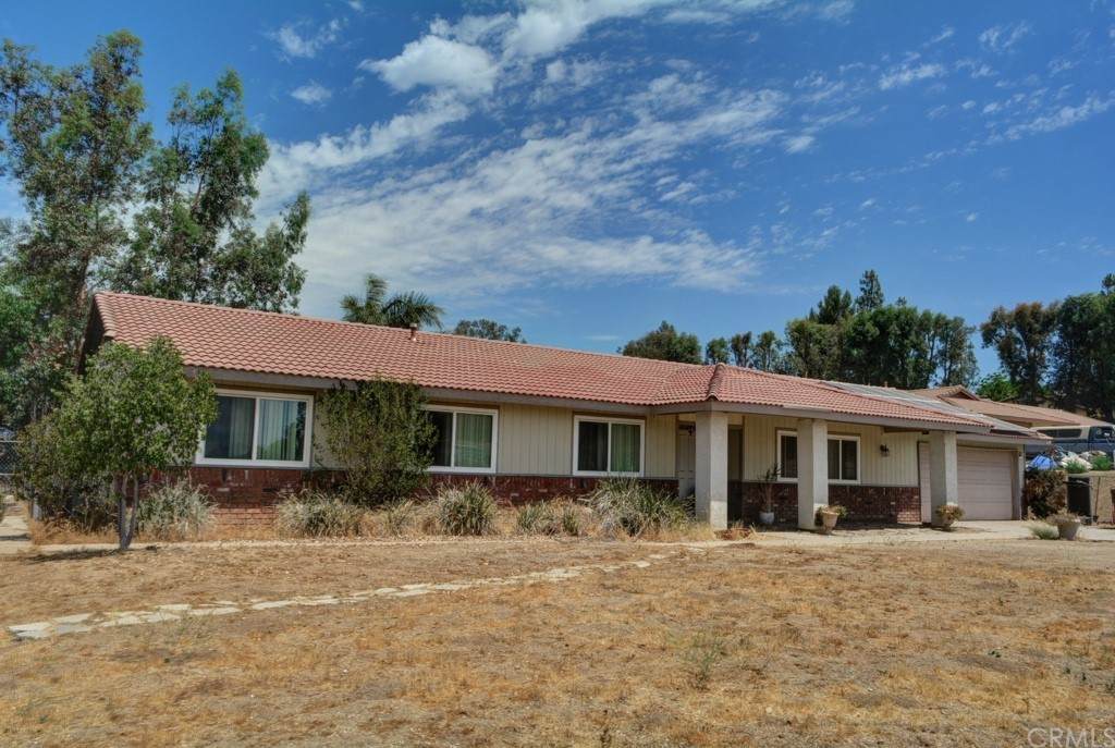 18835 Cable Lane - Photo 1