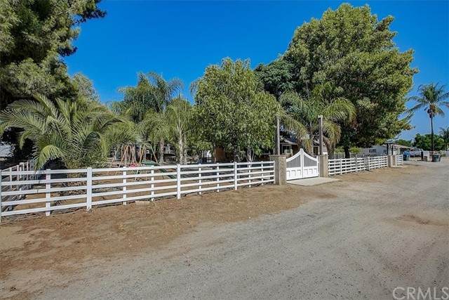 34965 Cameron Lane - Photo 1