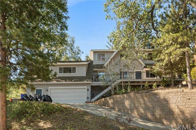 27915 Matterhorn Drive - Photo 1