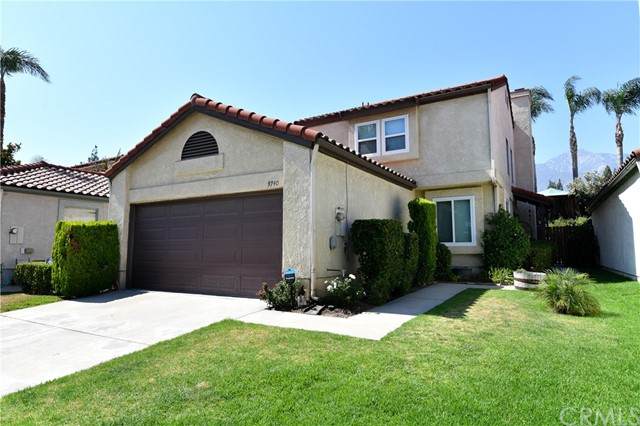 9740 Woodleaf Drive - Photo 1
