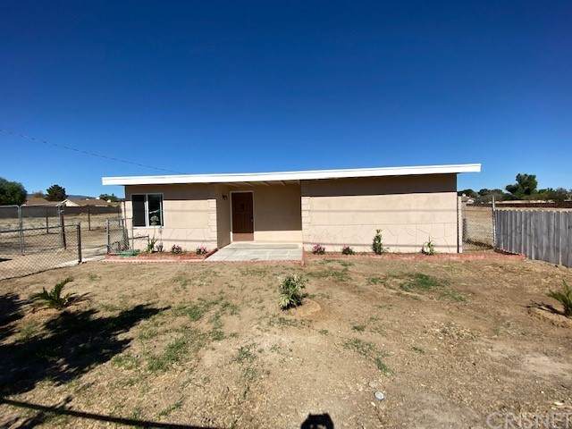 43119 20th Street - Photo 1