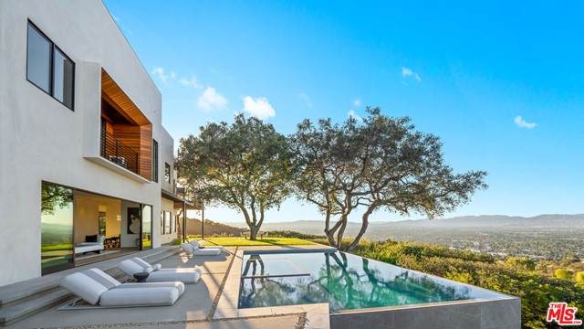 13331 Mulholland Drive - Photo 1