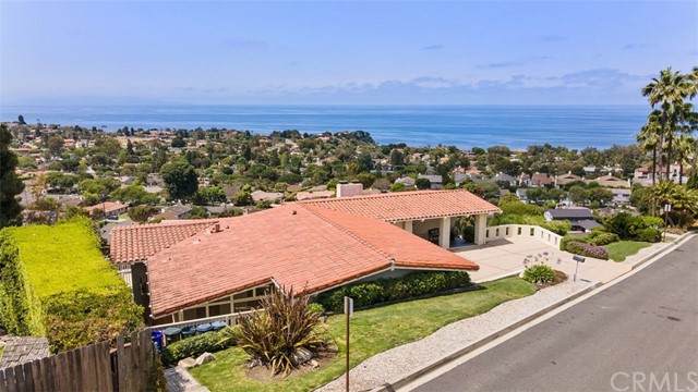 1108 Via Goleta - Photo 1