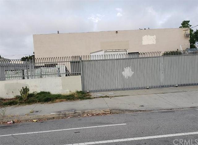 528 Fries Avenue - Photo 1