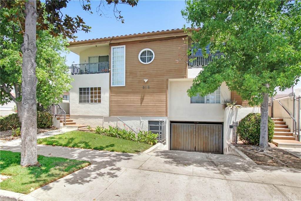 818 Mariposa Street - Photo 1