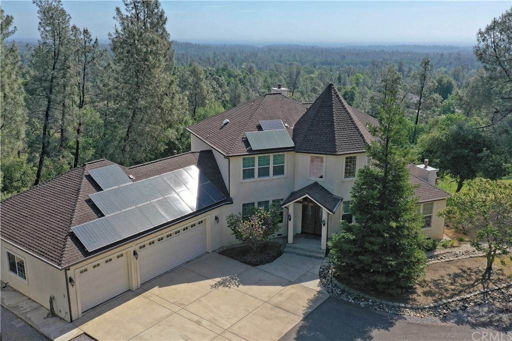 8579 Heartland Drive - Photo 1