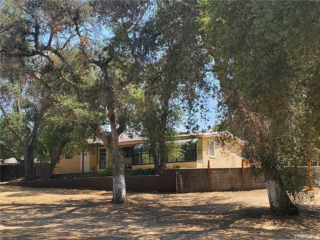 34550 Benton Road - Photo 1
