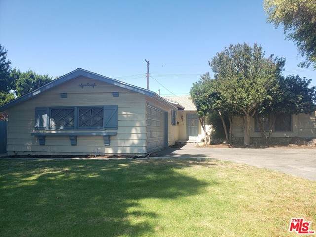 8541 Belmar Avenue - Photo 1