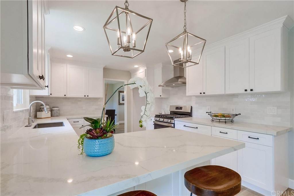 16111 Marjan Lane - Photo 1