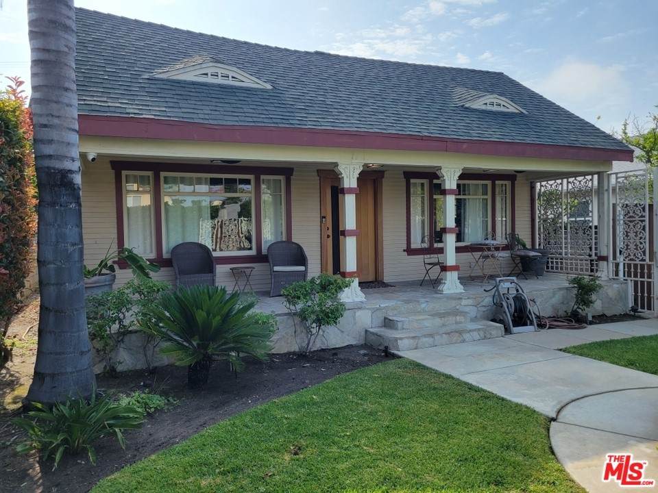 742 Wilton Place - Photo 1