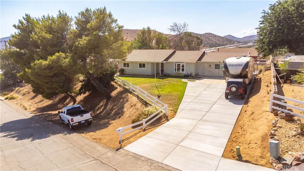 33315 Listie Avenue - Photo 1