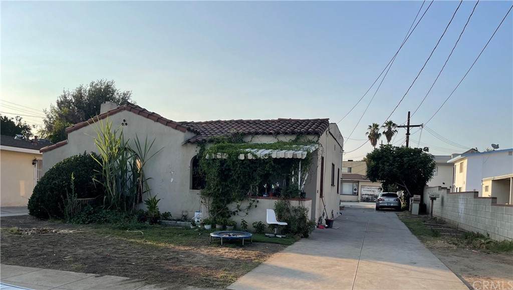 425 Linda Vista Avenue - Photo 1