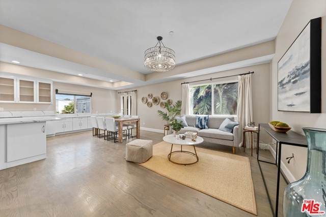 550 Vernon Avenue - Photo 1