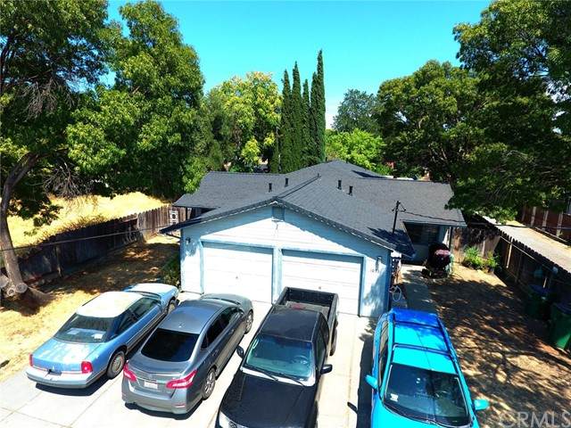 1045 Toomes Avenue - Photo 1