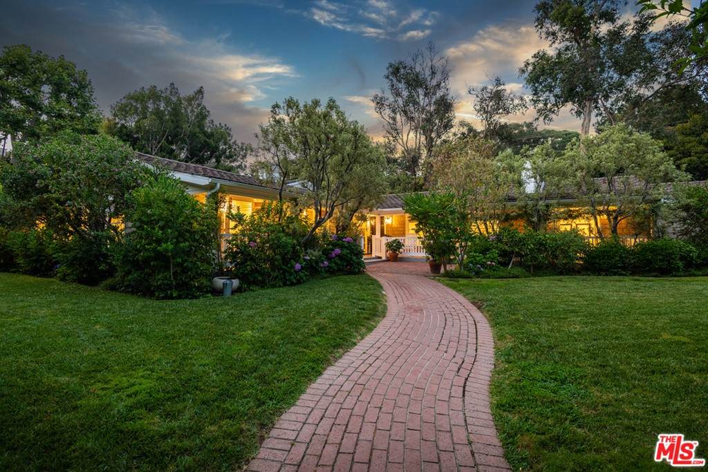 120 Homewood Road - Photo 1