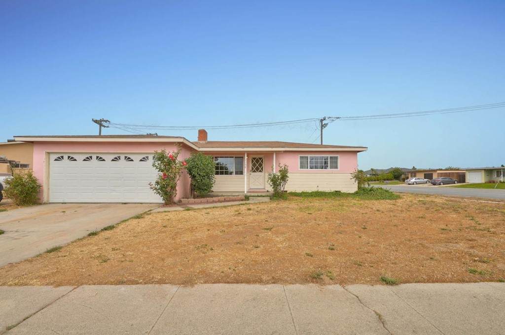 1195 Granada Avenue - Photo 1