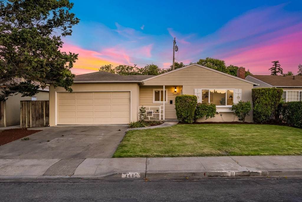 3440 Bella Vista Avenue - Photo 1