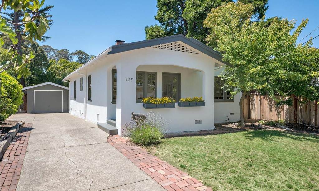 837 Linden Avenue - Photo 1