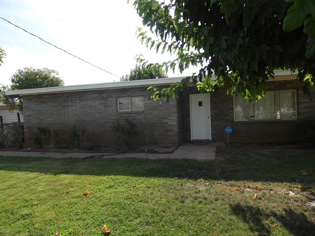 1404 Riviera Drive - Photo 1