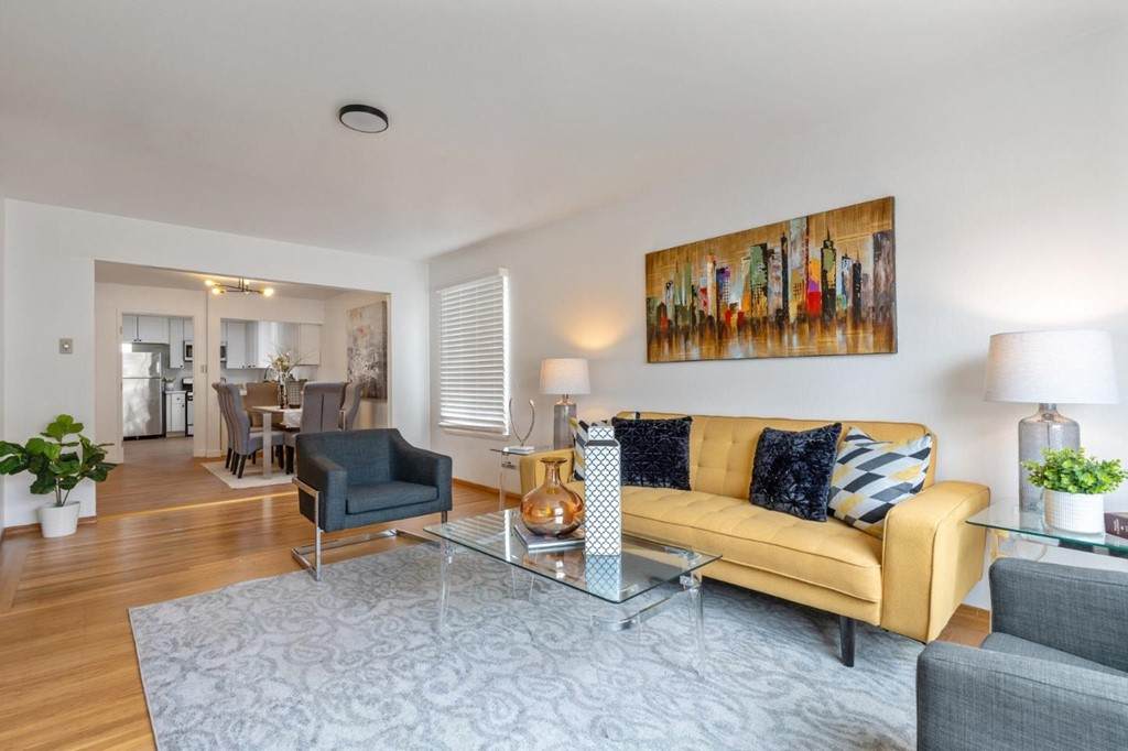 110 Hanover Street - Photo 1