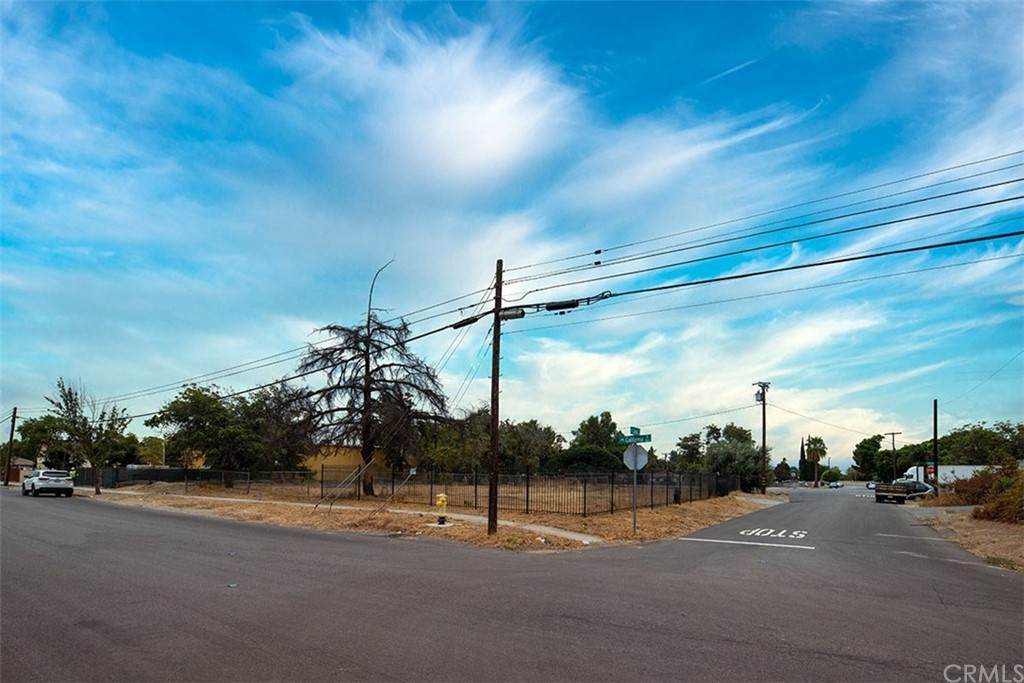 740 California Street - Photo 1