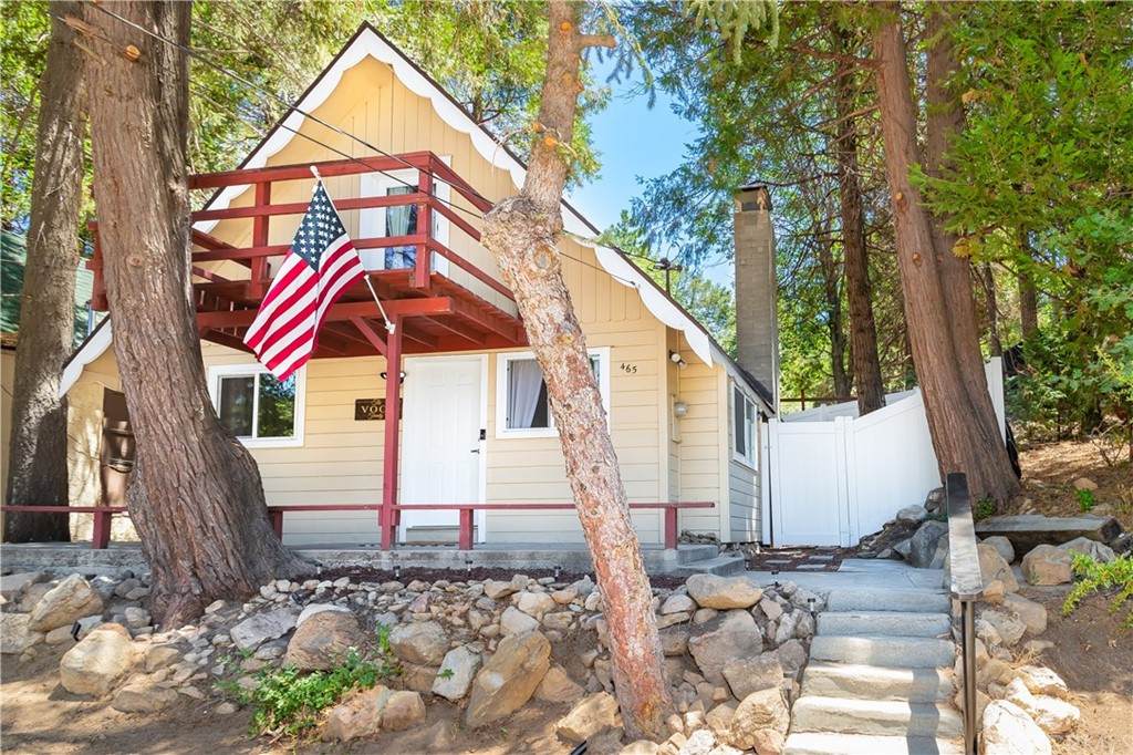 465 Pine Drive - Photo 1