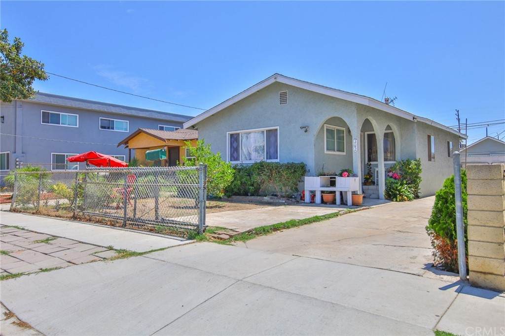 3742 113th Street - Photo 1
