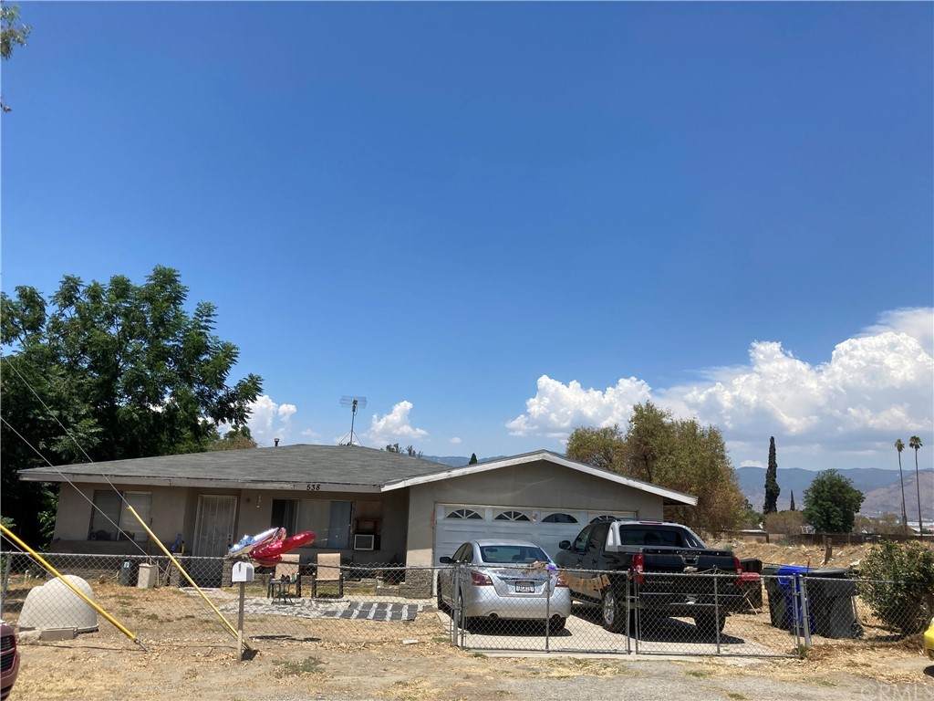 538 Holden Drive - Photo 1