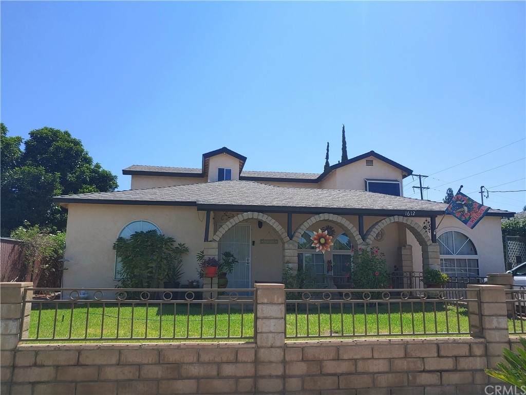 1612 Webster Street - Photo 1