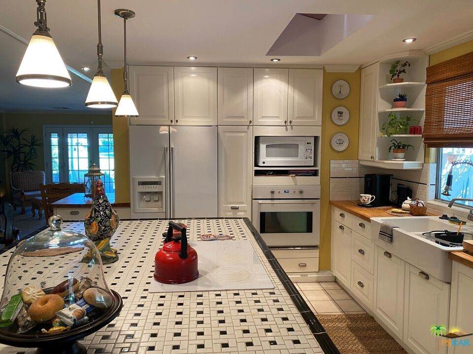 479 Calle Madrigal - Photo 1
