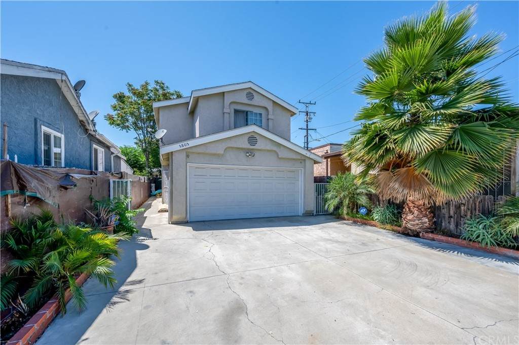 5805 Esperanza Avenue - Photo 1